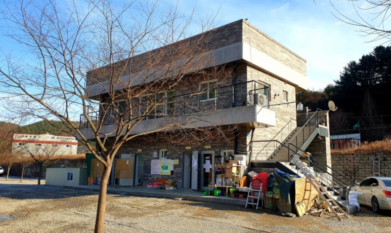 엄소리오토캠핑장 이미지