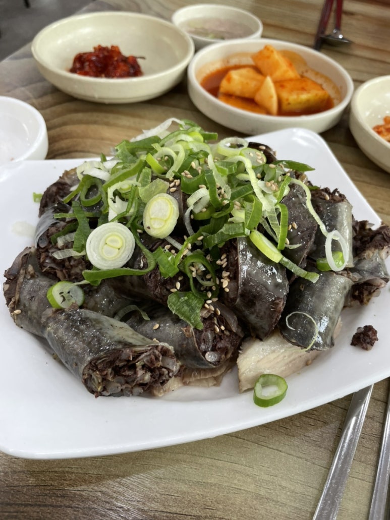 신창손순대국밥 이미지