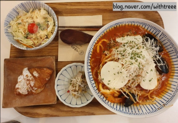 이름없는 파스타 일산백마점 이미지