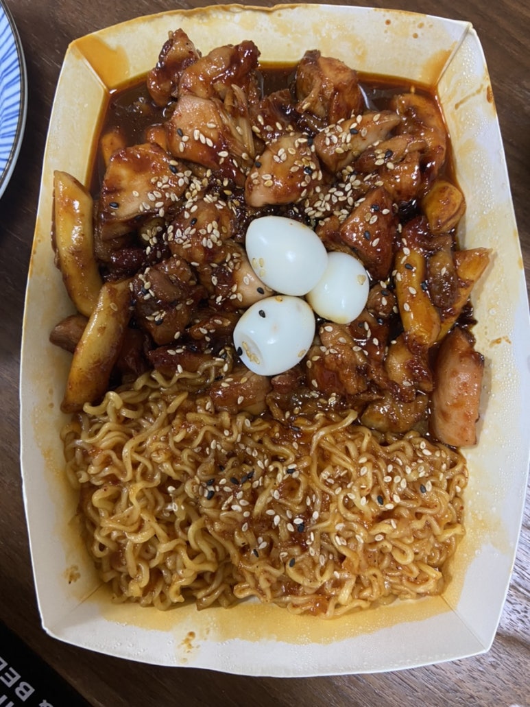꼬꼬아찌고대점 이미지
