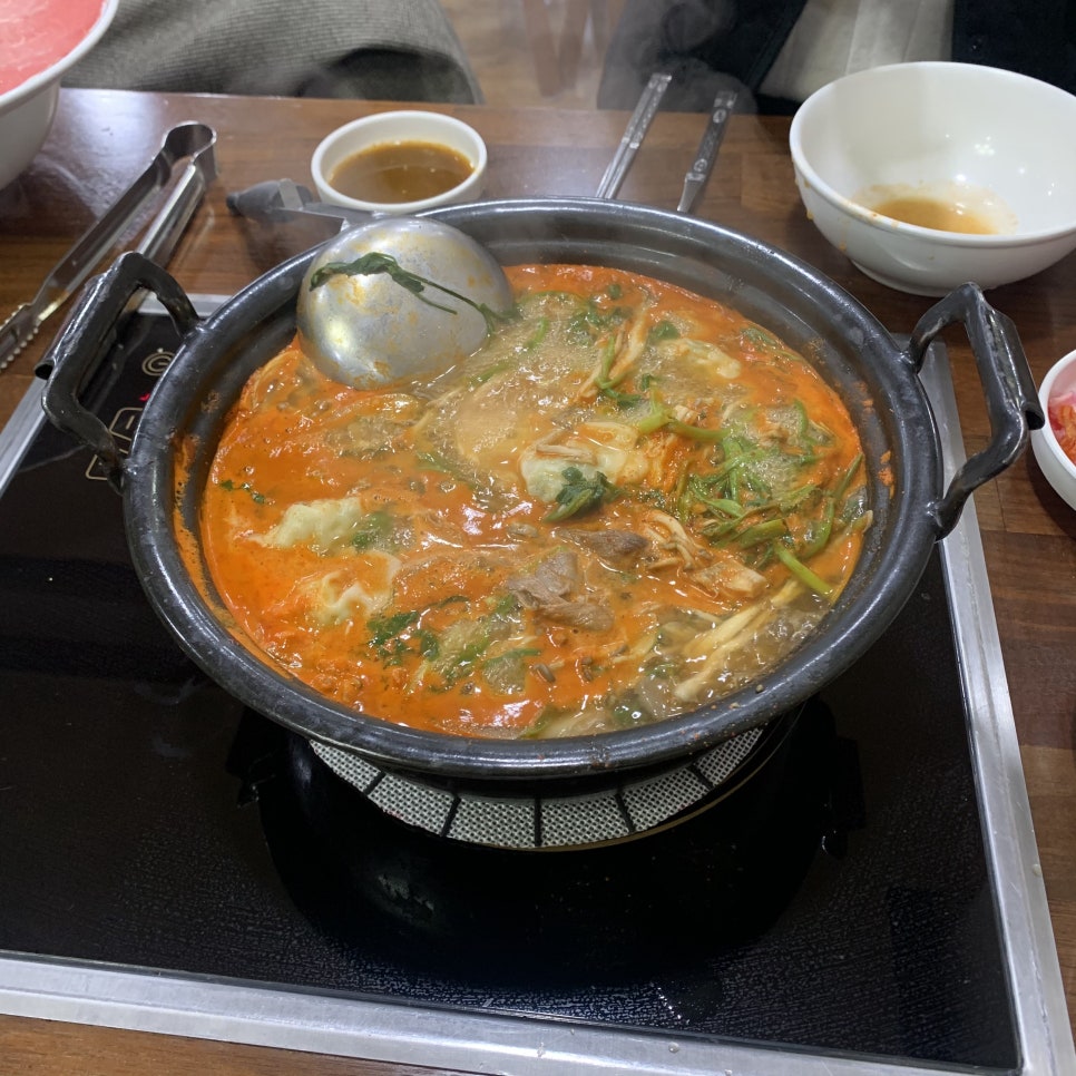 뚠스커피 이미지