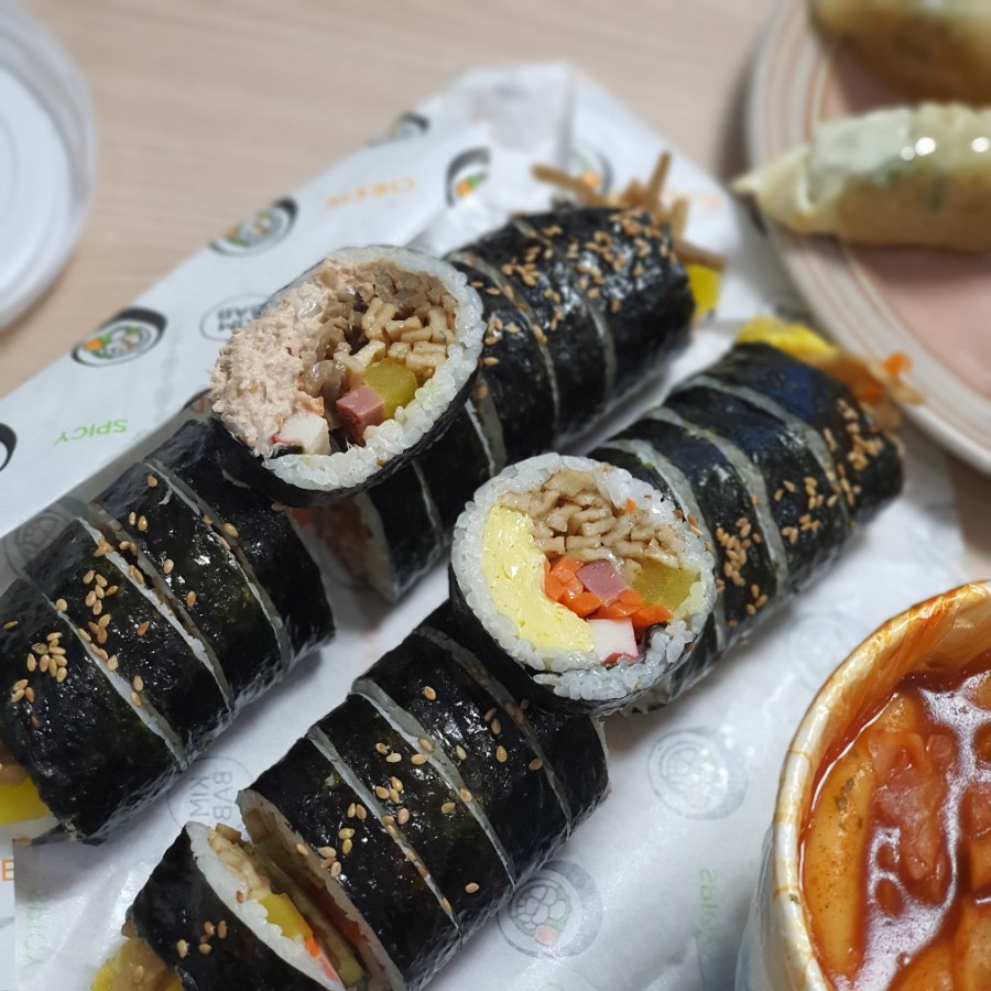 예니김밥 이미지