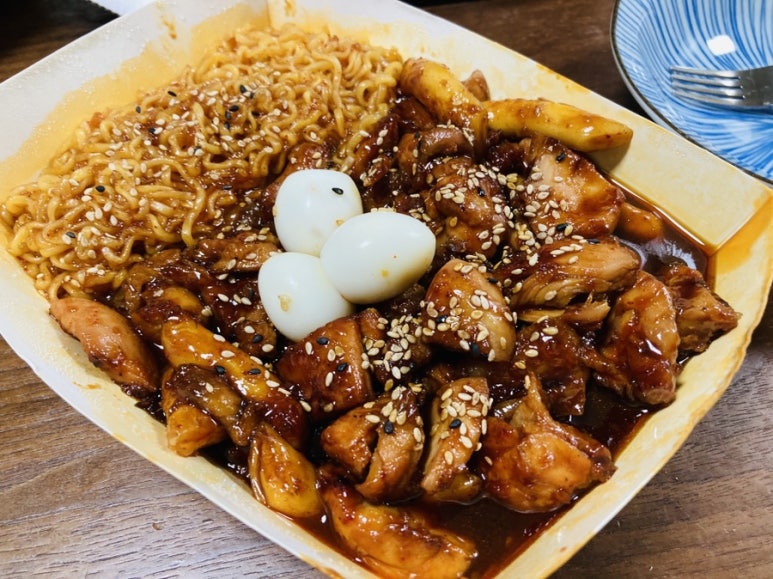 꼬꼬아찌고대점 이미지