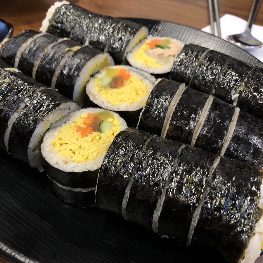 마녀김밥 이미지