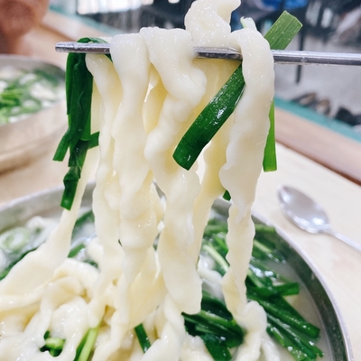 돌다리보쌈칼국수 이미지