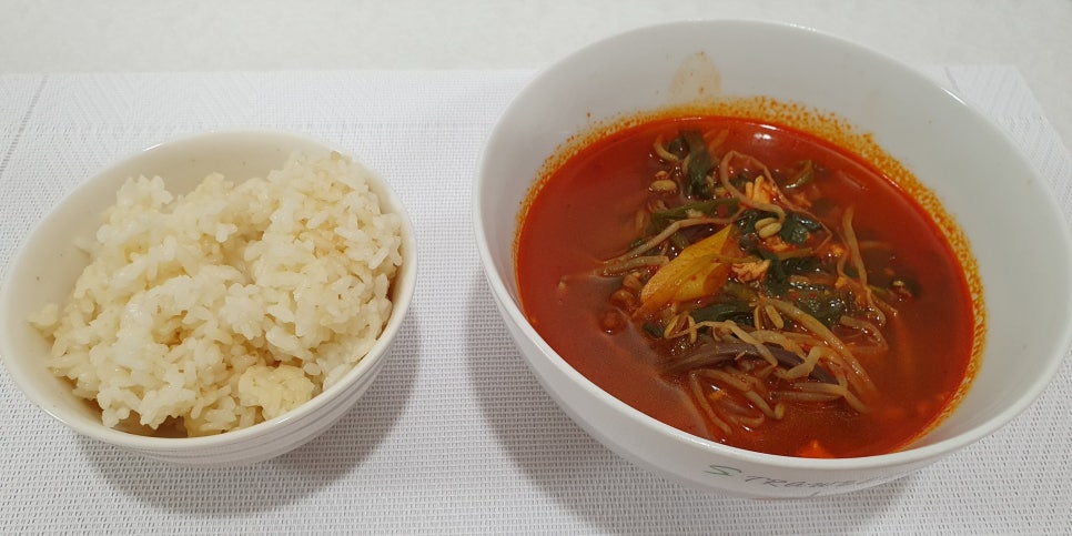 꼬꼬삼촌 이미지
