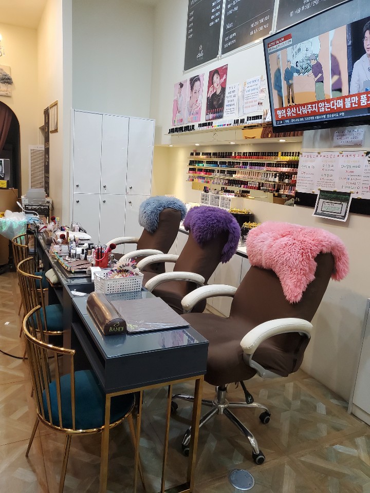 네일샵 이미지