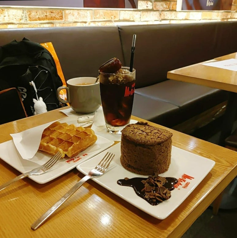 모카도르메니아 이미지