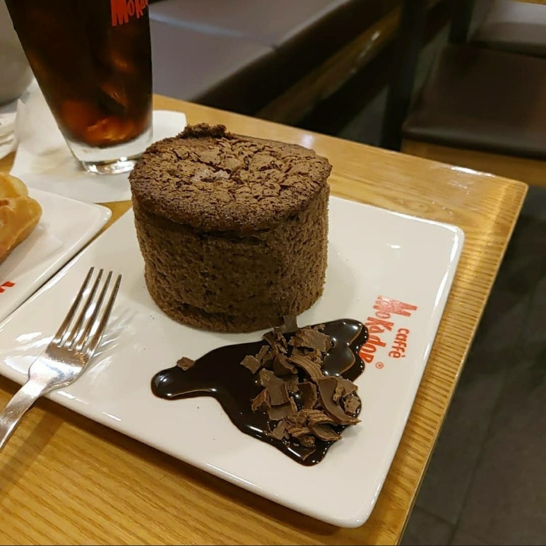 모카도르메니아 이미지