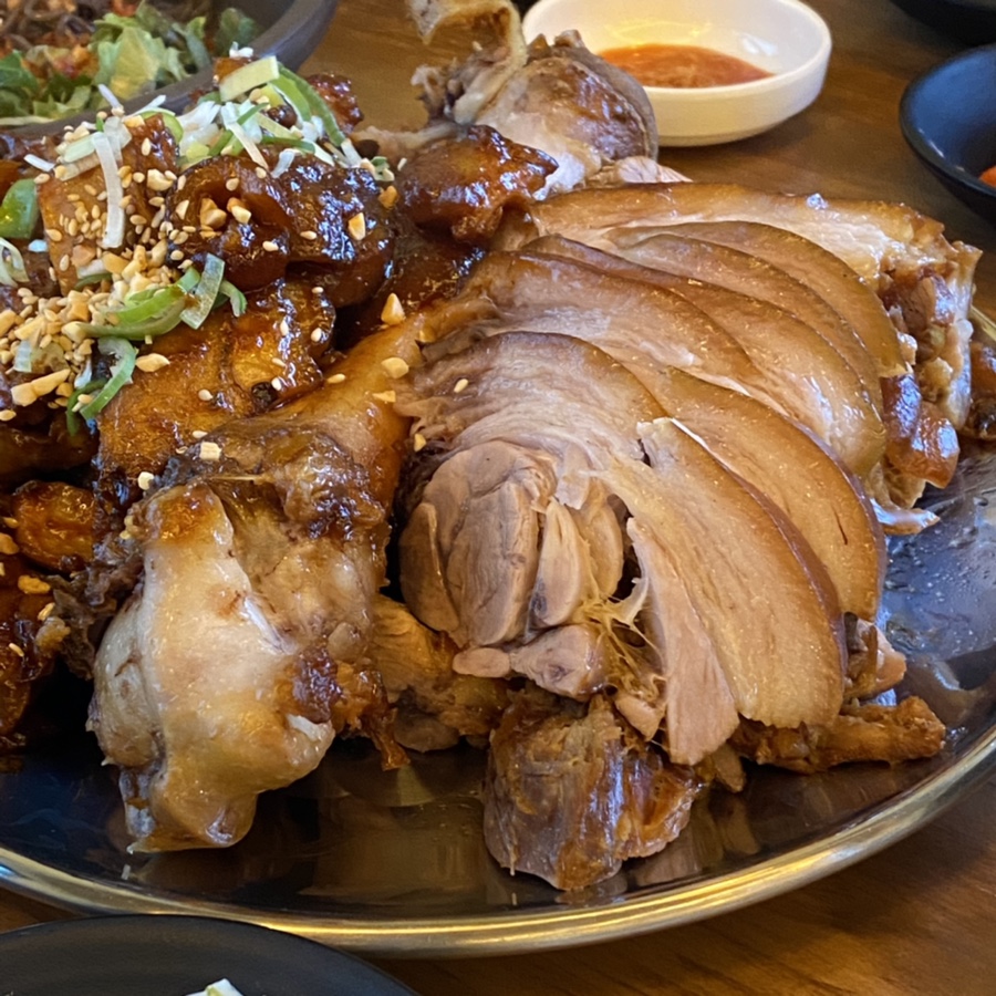고래족발 이미지