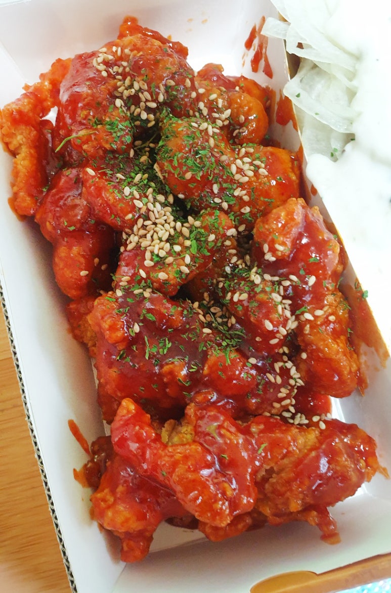투존치킨 이미지