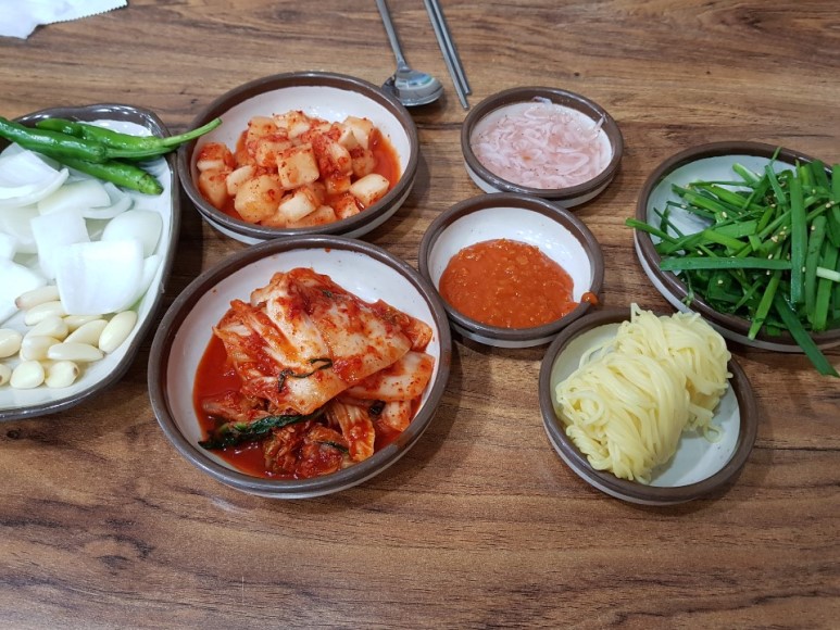 설봉돼지국밥 이미지