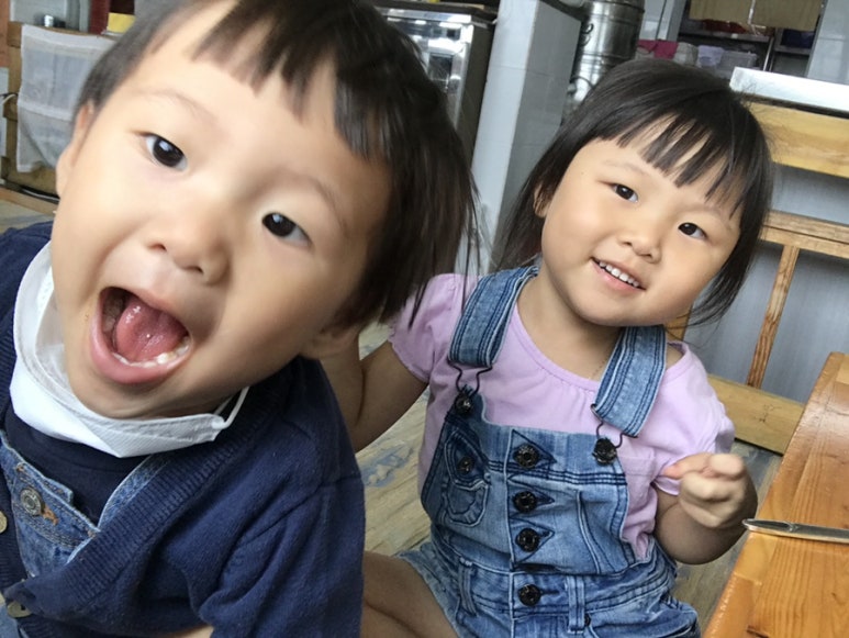 엄지돈까스 이미지