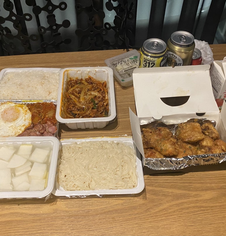 꼬미곶 닭발&마늘통닭 이미지