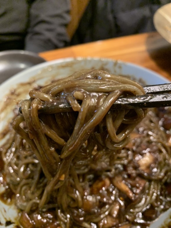 눈과입이즐거운짬뽕집 이미지