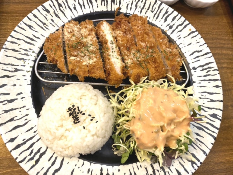 우마이라멘&돈카츠 이미지