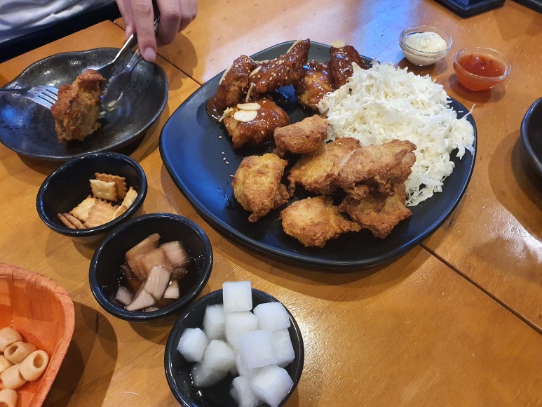 맘스터치 반석점 이미지