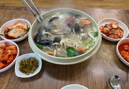 황해칼국수 이미지