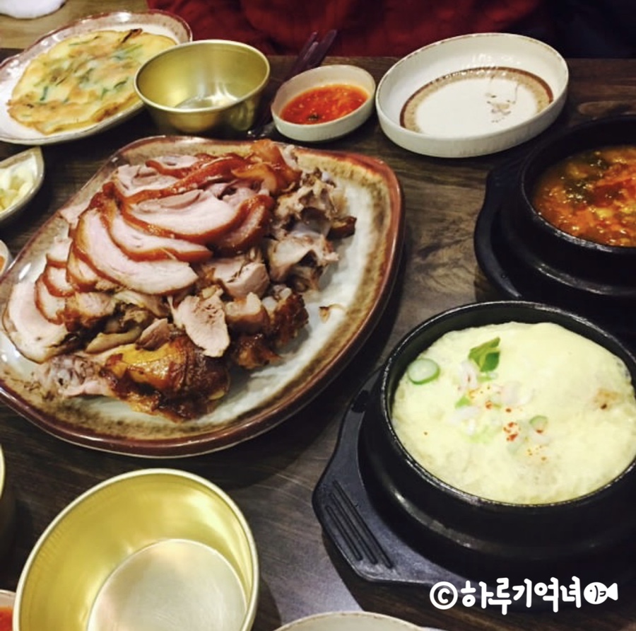 옛날장수족발 이미지