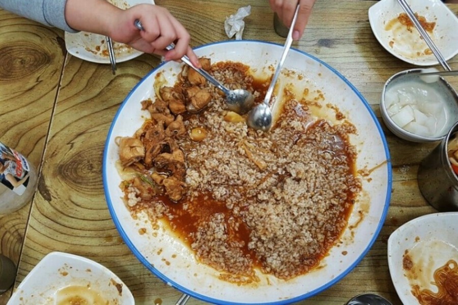 엄지찜닭 이미지