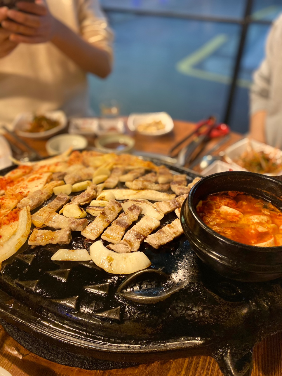 복돼지와전골 이미지