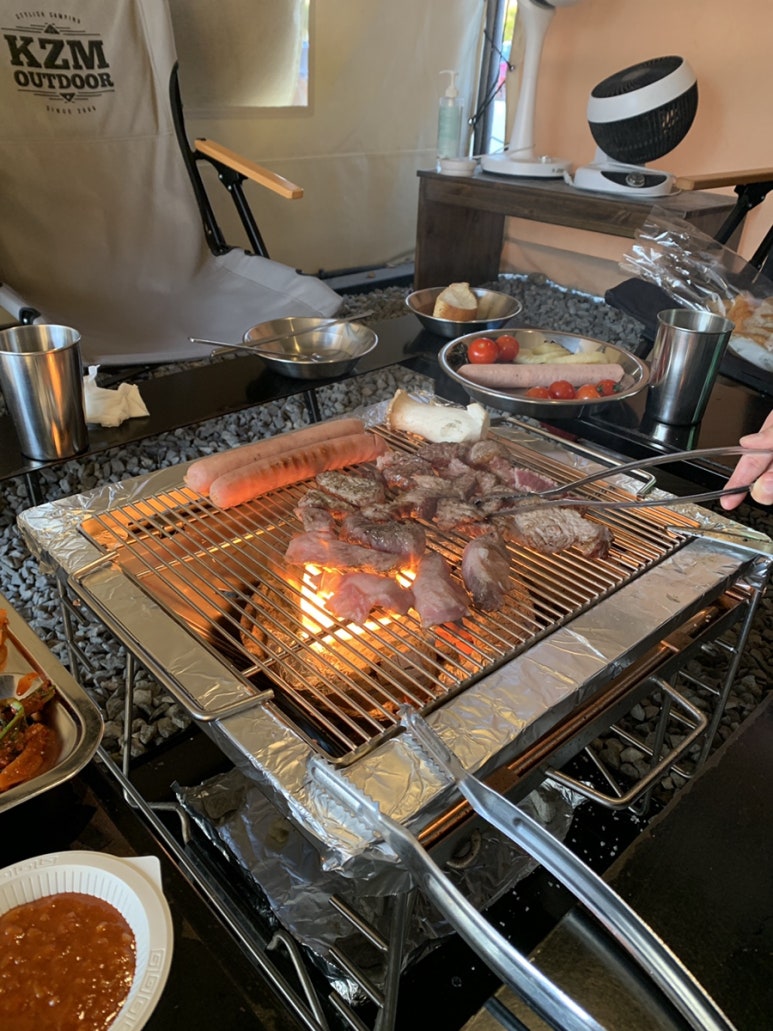 캠핑장식당 이미지