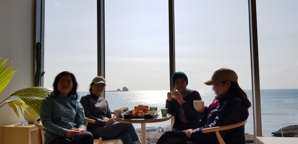 해안로커피 이미지