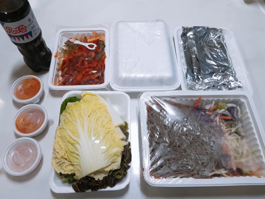 유가네왕착한족발 이미지