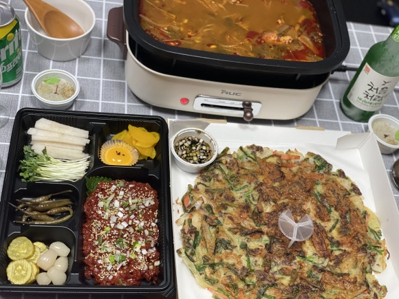 육회한밤 이미지