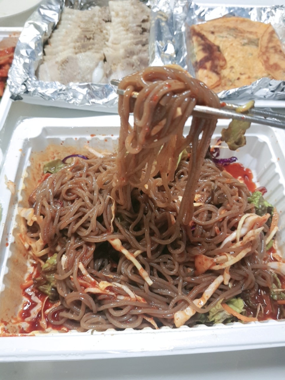 유가네왕착한족발 이미지