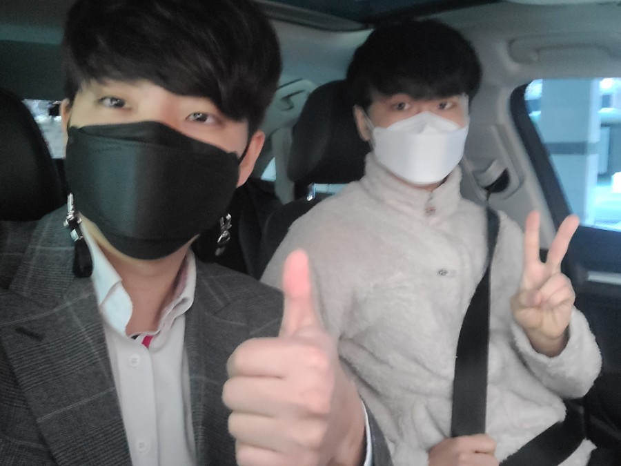 (주)디엠씨 이미지