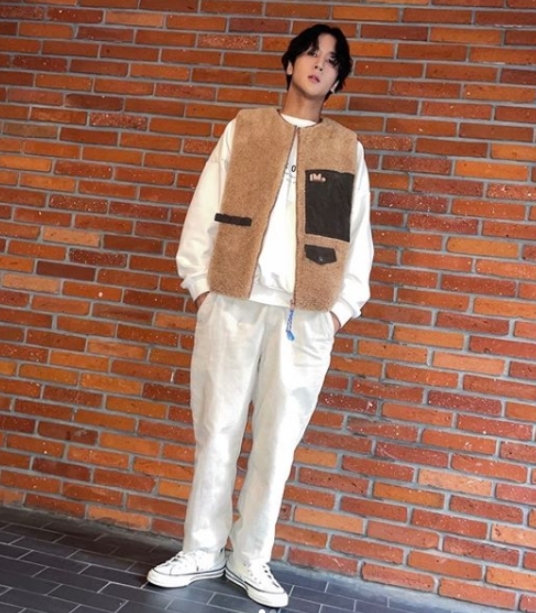 TUXEDO엔터테인먼트 이미지
