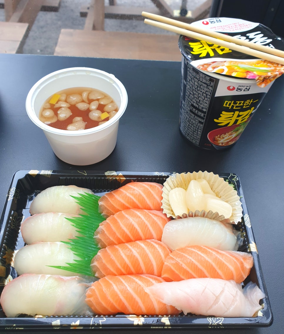 오빠네퓨전초밥 이미지