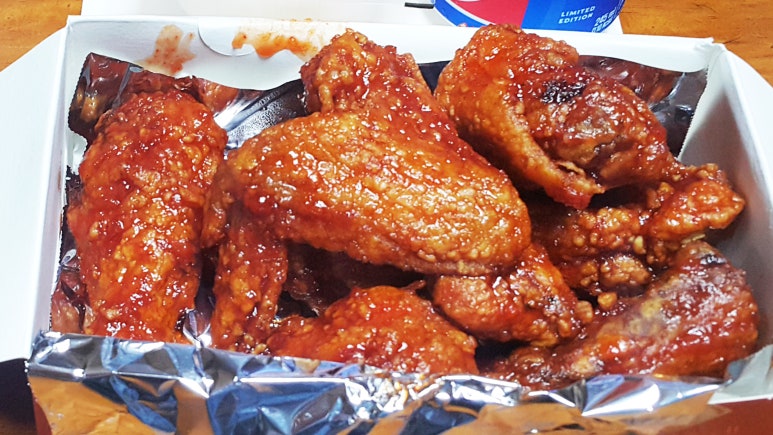 쌀통닭 이미지