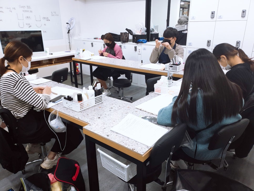 노블리즈 이미지