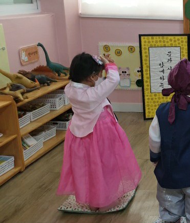 이쁜이한복 이미지