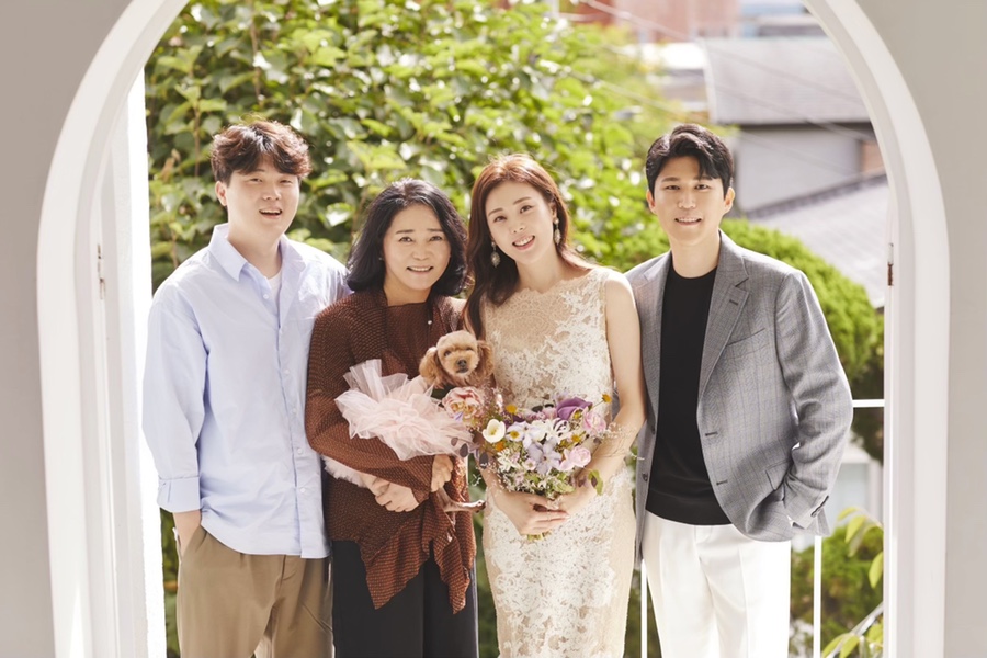 강준영스튜디오 이미지