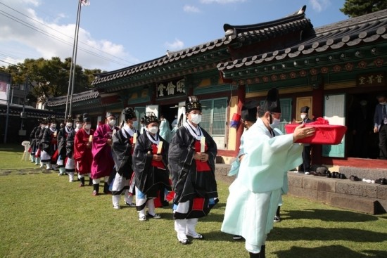석전수석 이미지