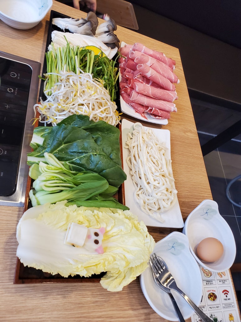두둑한샤브칼국수 이미지