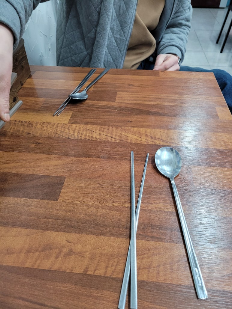 등대잔치국수 이미지