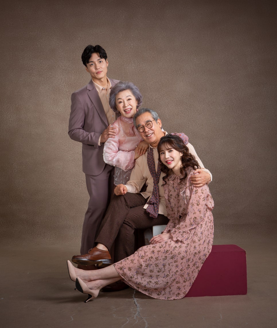 로얄스튜디오 이미지
