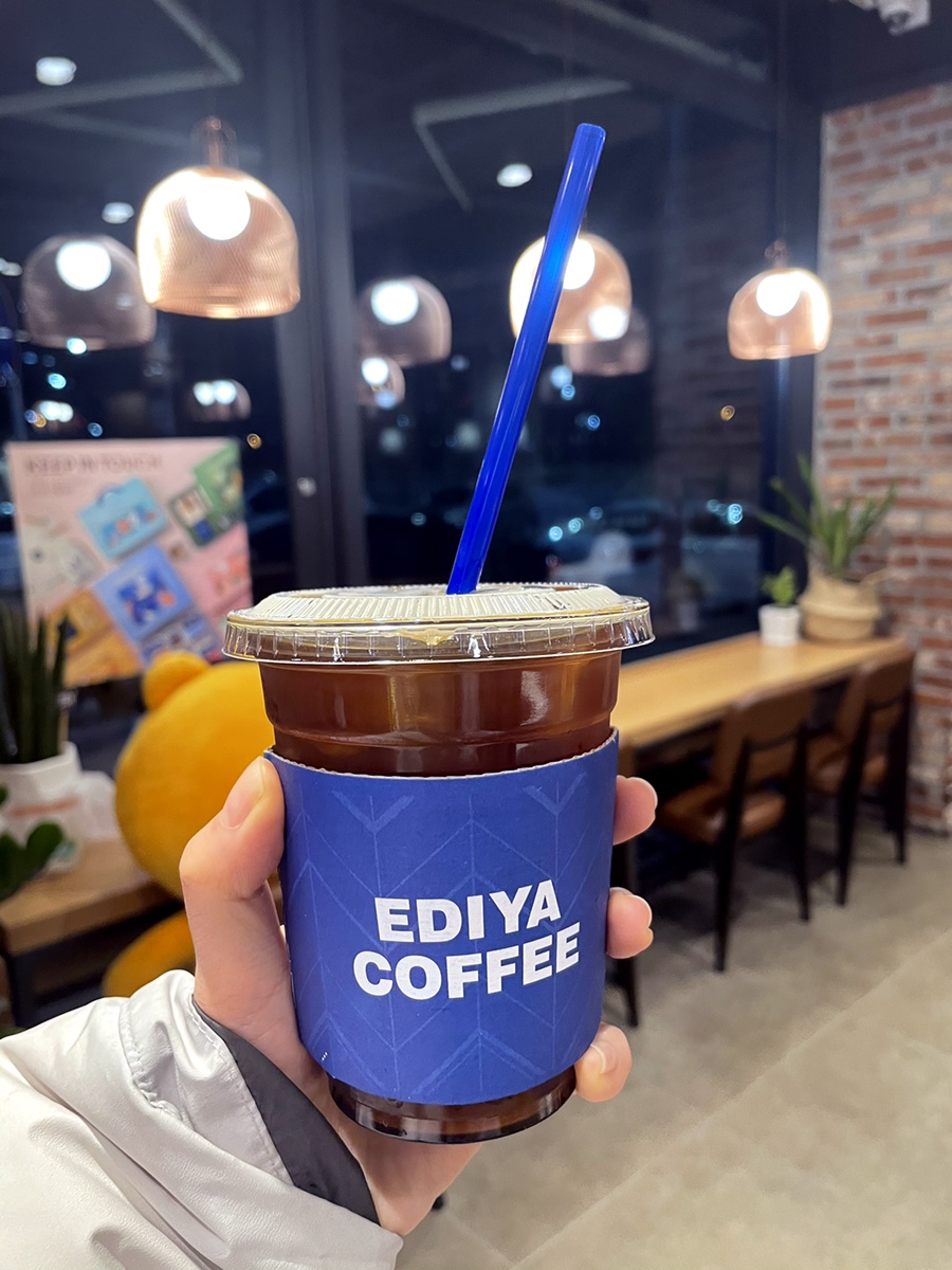 이디야방서점 이미지