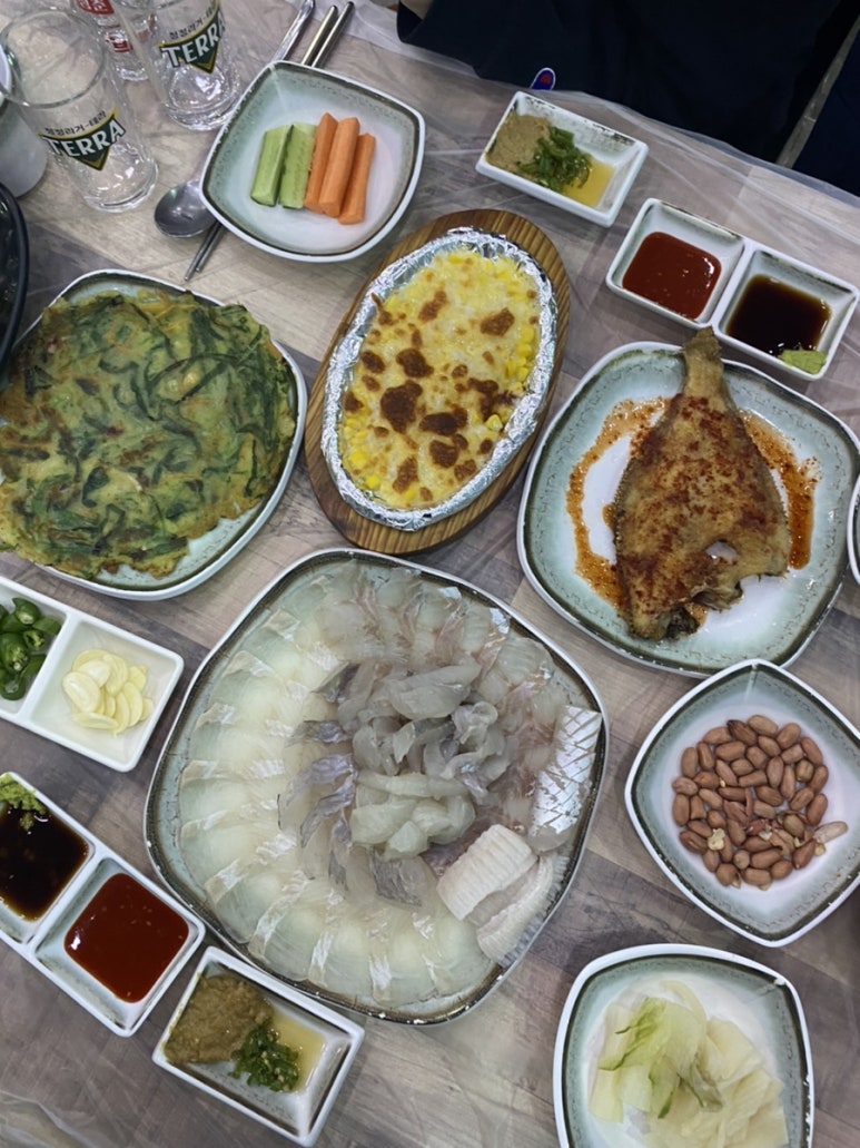 회뜰날 이미지