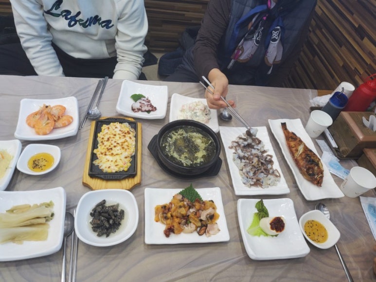 강동대방수산횟집 이미지