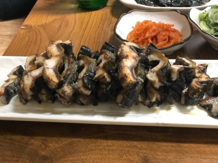 장어랑송어랑 이미지