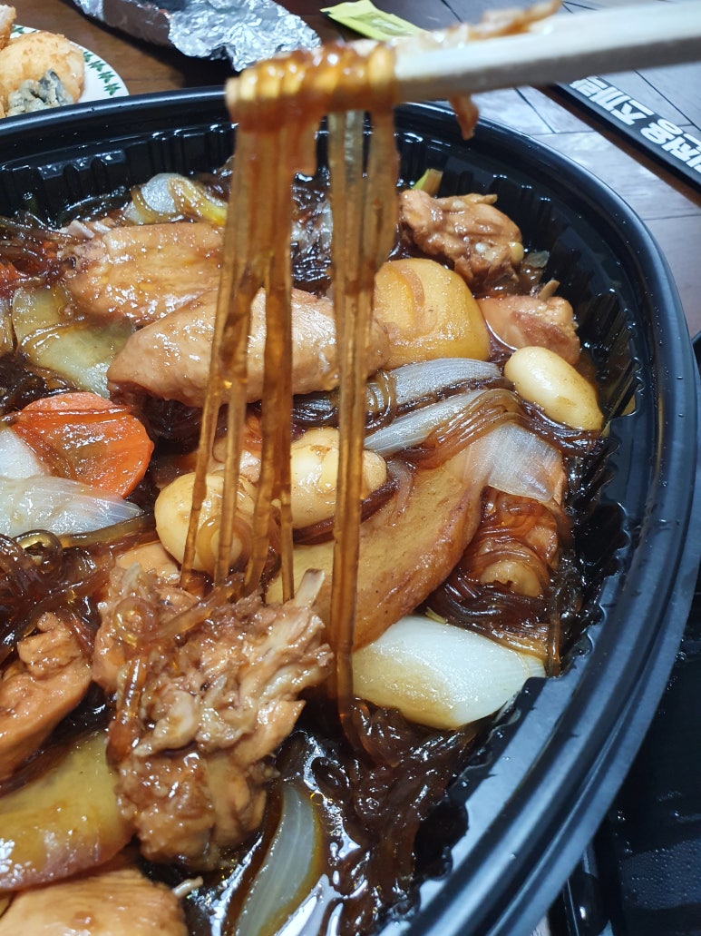두마리찜닭두찜강동 이미지
