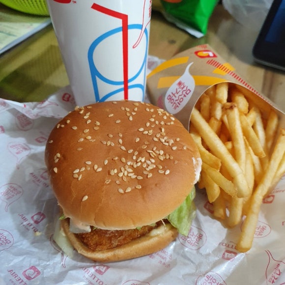 치킨퐁구곡천매점 이미지