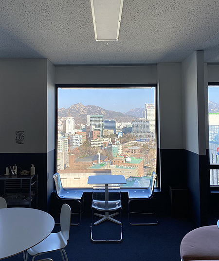 커피앤시가렛 이미지