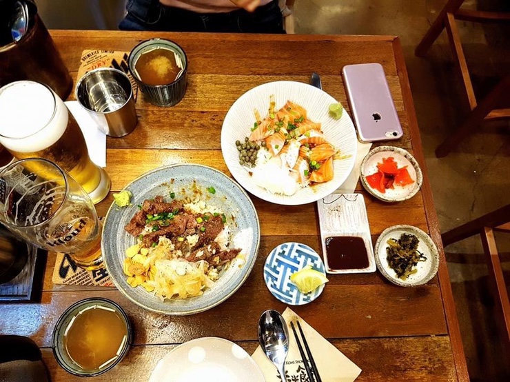 코메코메식당 이미지