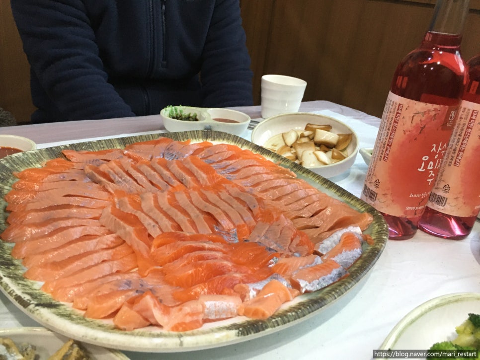 토옥동송어횟집 이미지
